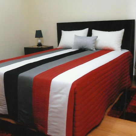 הוילה Besteiros Casa Quelhas מראה חיצוני תמונה